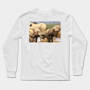 African Wildlife Photography Elephant Face Off Long Sleeve T-Shirt